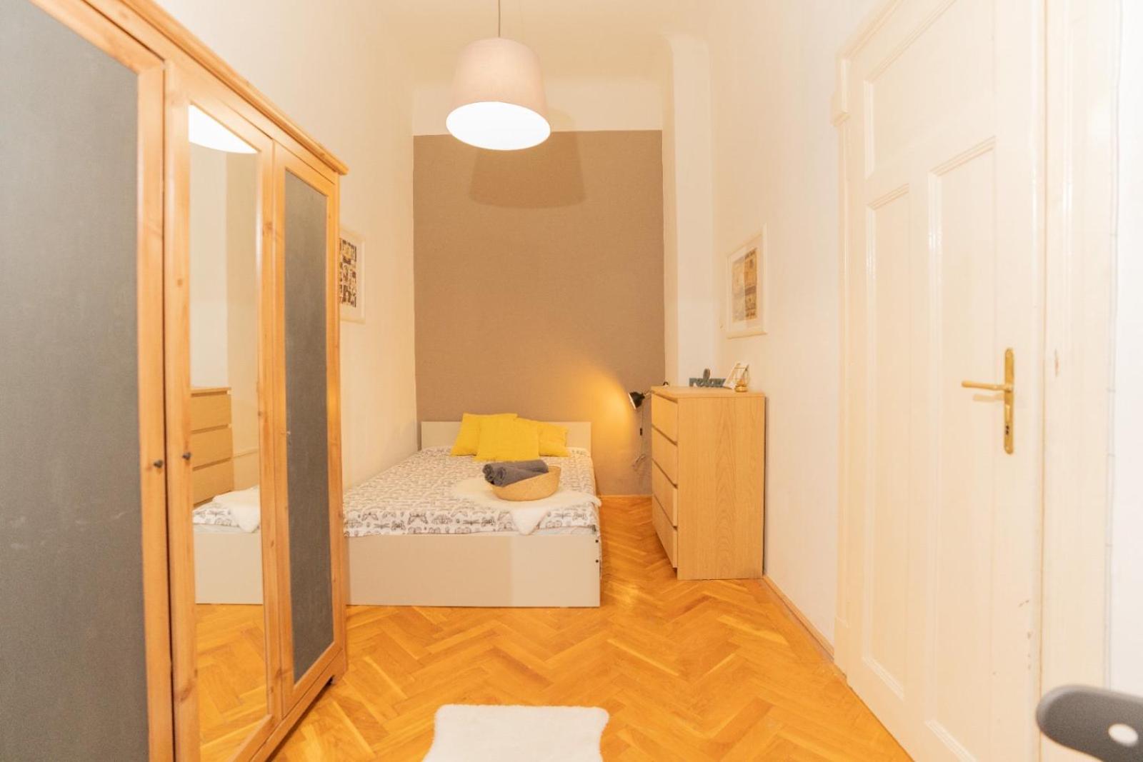 Apartament Vaci Utca Street Full Centrum *