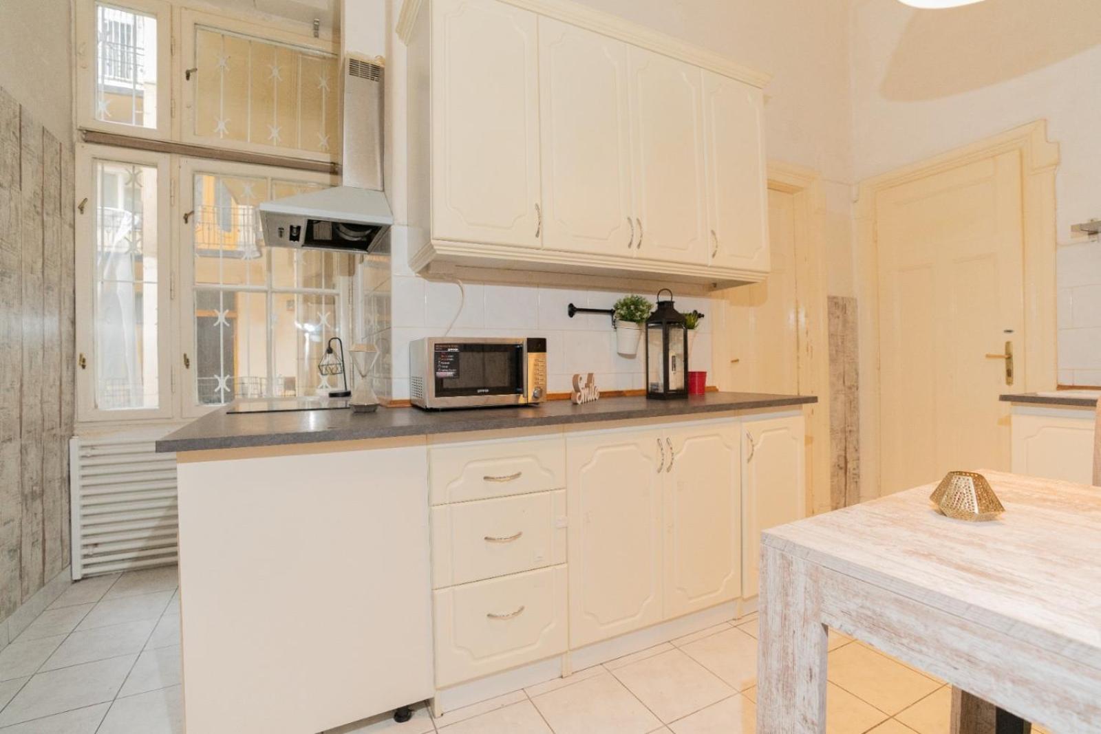 Apartament Vaci Utca Street Full Centrum *